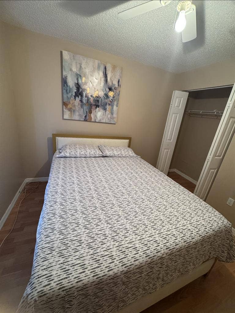 Room for rent