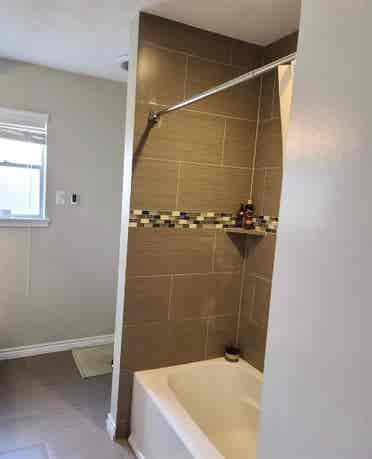 Private Large Room For One Occupant