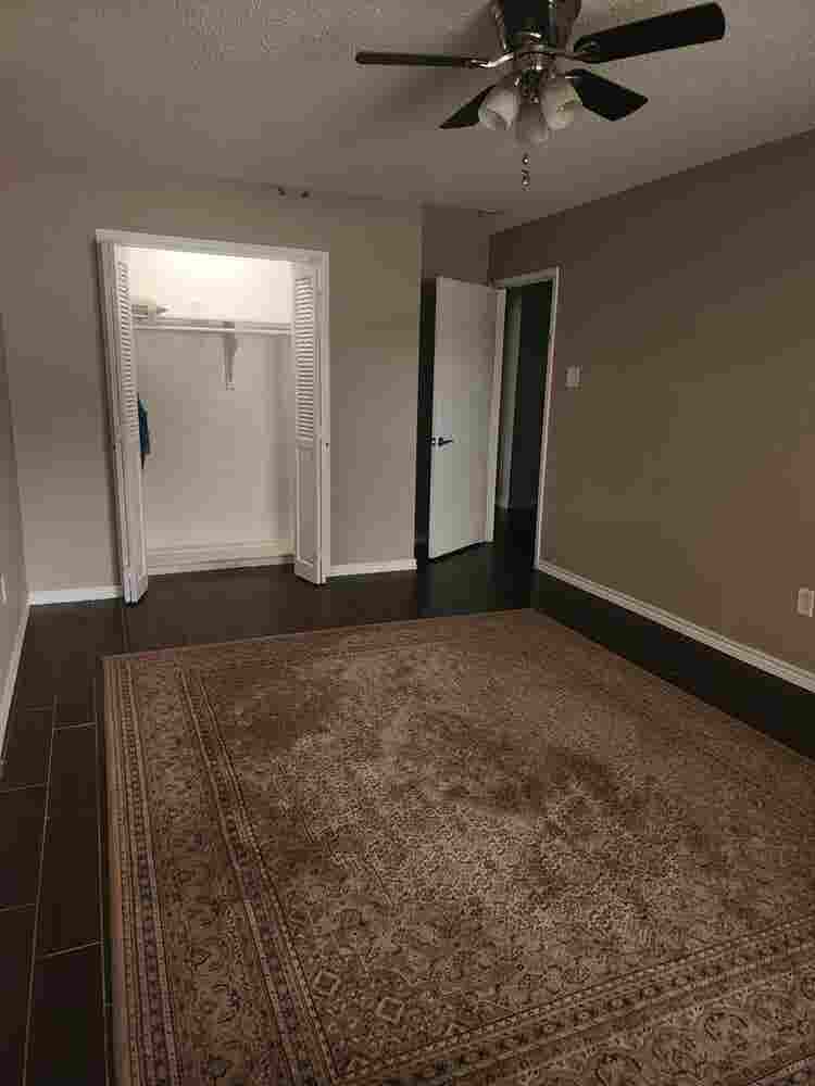 Private Large Room For One Occupant