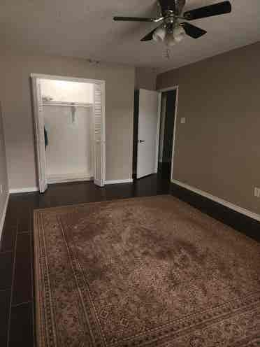 Private Large Room For One Occupant