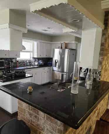 Private Large Room For One Occupant