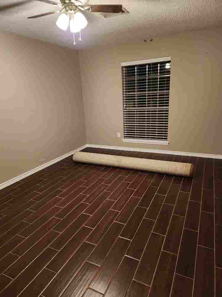 Private Large Room For One Occupant