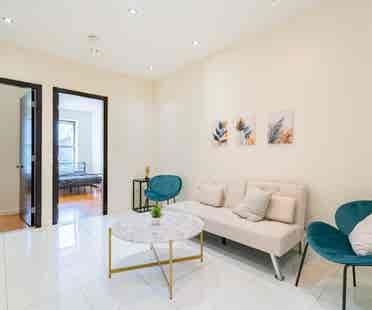 ✨Furnished Room Near Central Park✨
