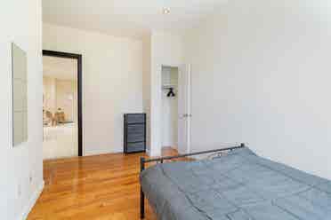 ✨Furnished Room Near Central Park✨