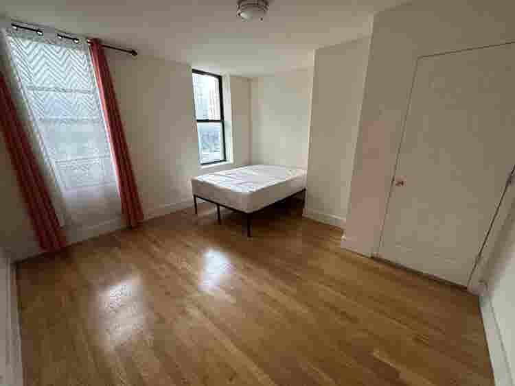 Master Bedroom Facing Broadway