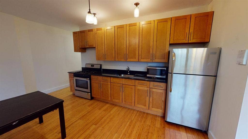 1 BR in Brooklyn