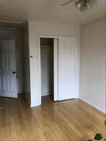 Room in Shared Home w/2BA