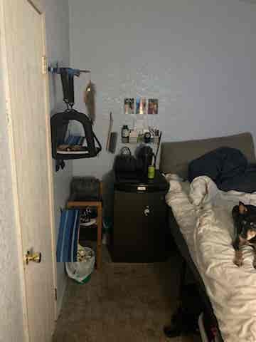 Room for rent starting September