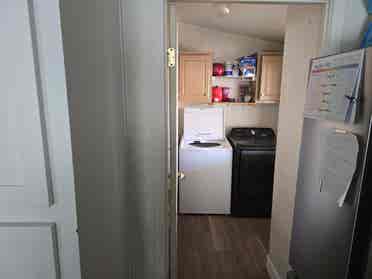 Room for rent starting September
