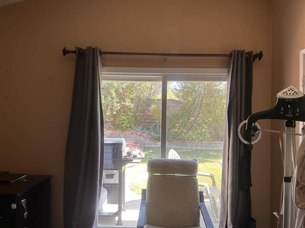 Room for rent with closet/bathroom!