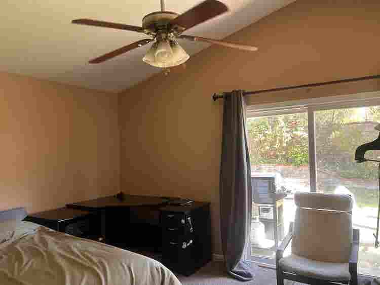 Room for rent with closet/bathroom!