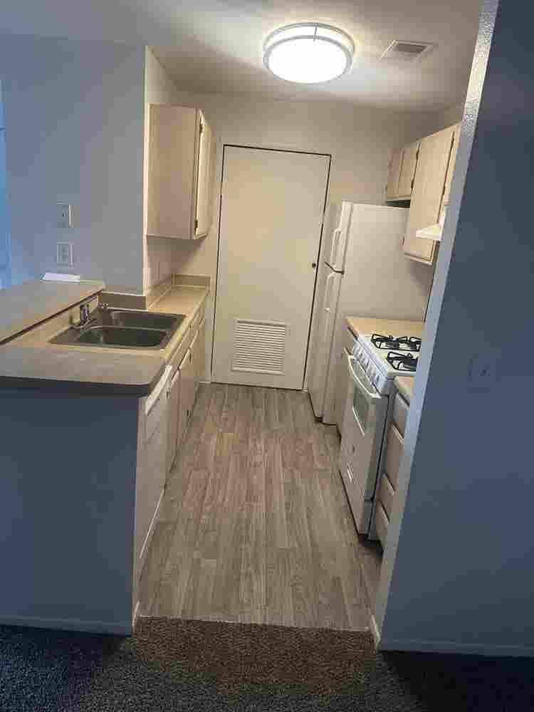 Wixom Apartment