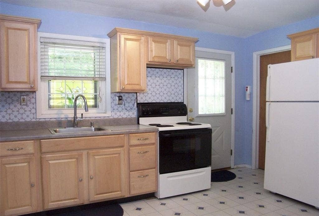Two bedroom first floor apartment