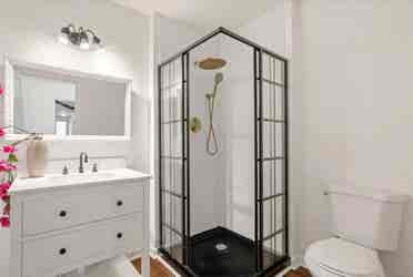 Affordable and Modern Room for Rent