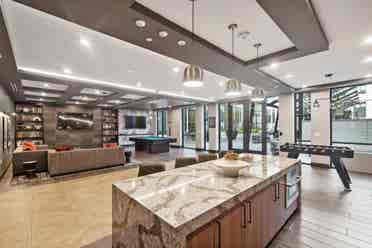 Luxury Apartment for rent