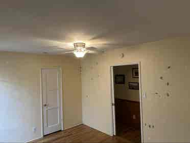 SUBLETTING A ROOM FOR 1 YEARR