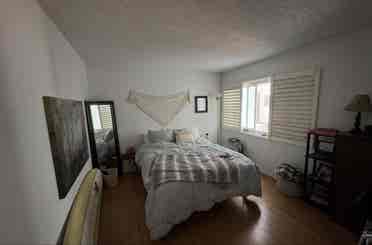 Room available in Santa Monica!!