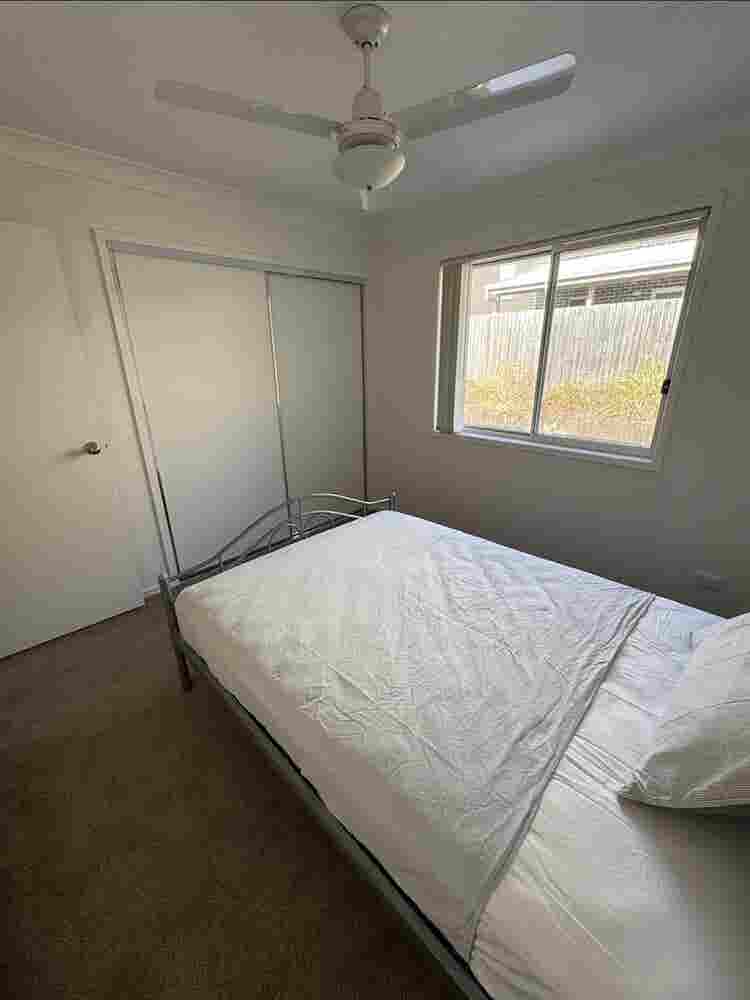 Private furnished room