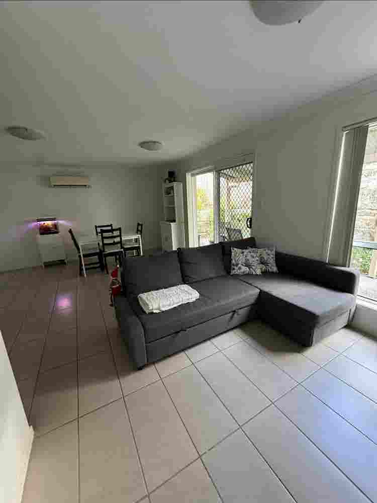 Private furnished room