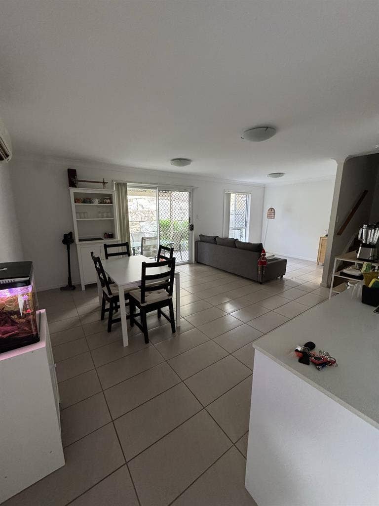 Private furnished room