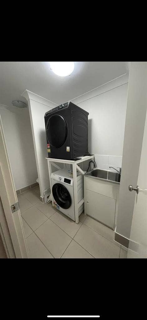 Private furnished room