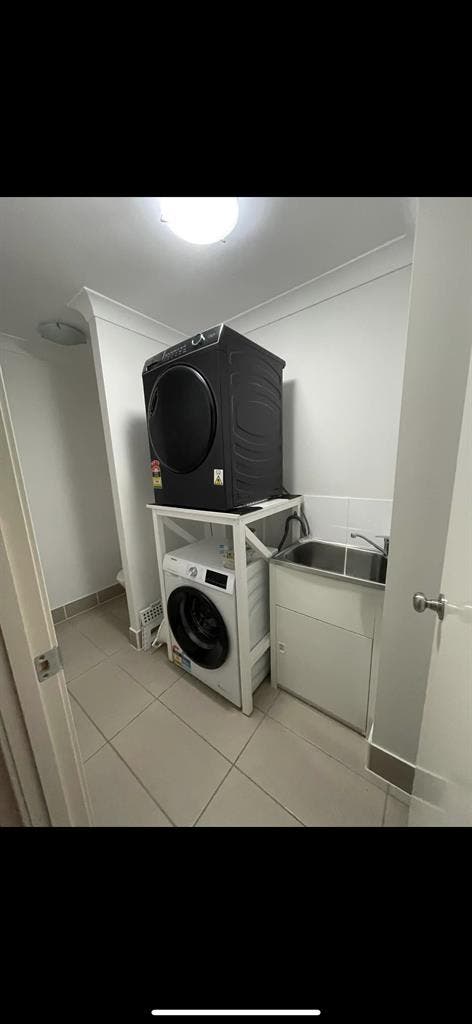 Private furnished room