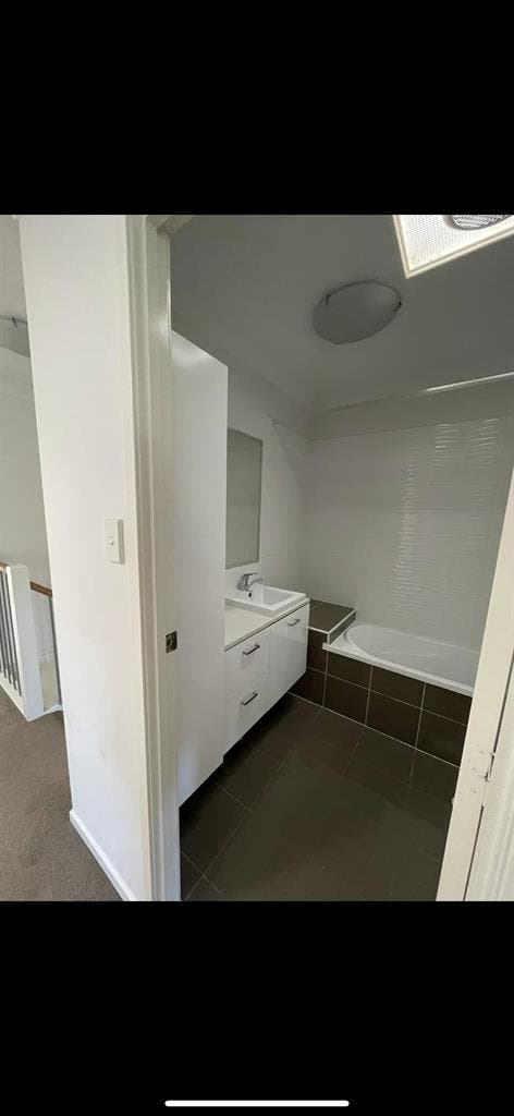 Private furnished room