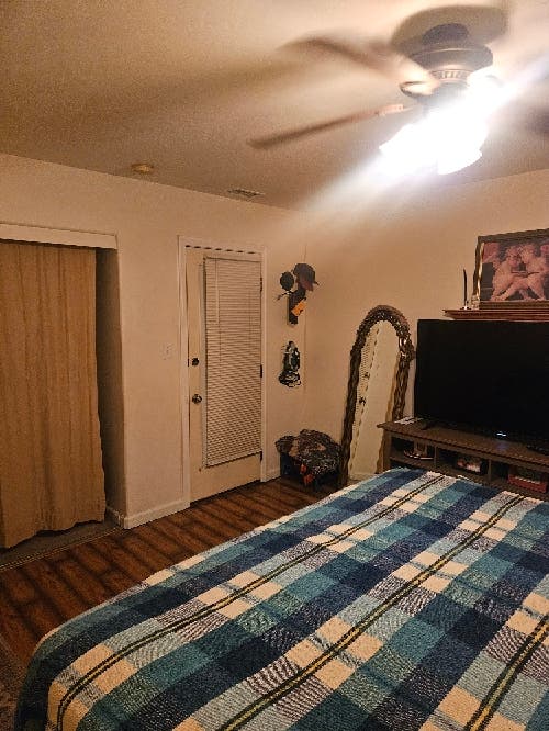 Room for rent