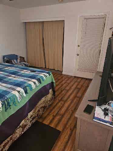 Room for rent