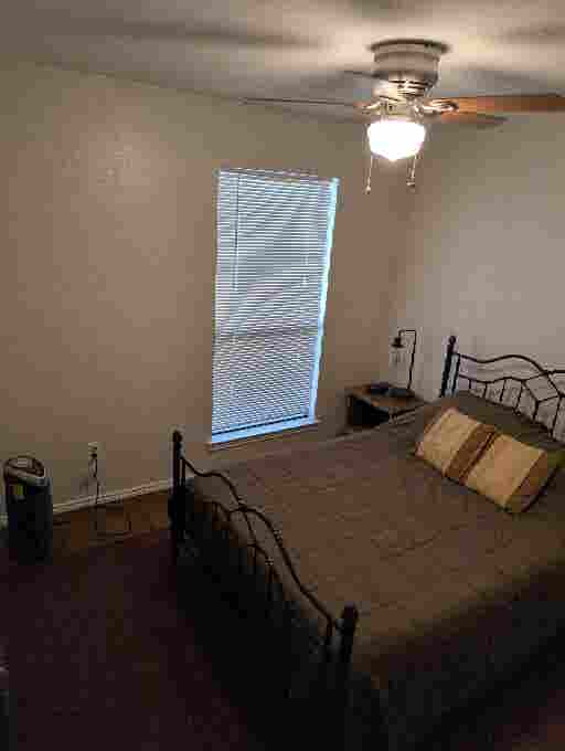 1 bedroom & bath, by Hospital Pkwy.