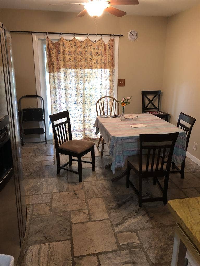 Female Housemate Wanted