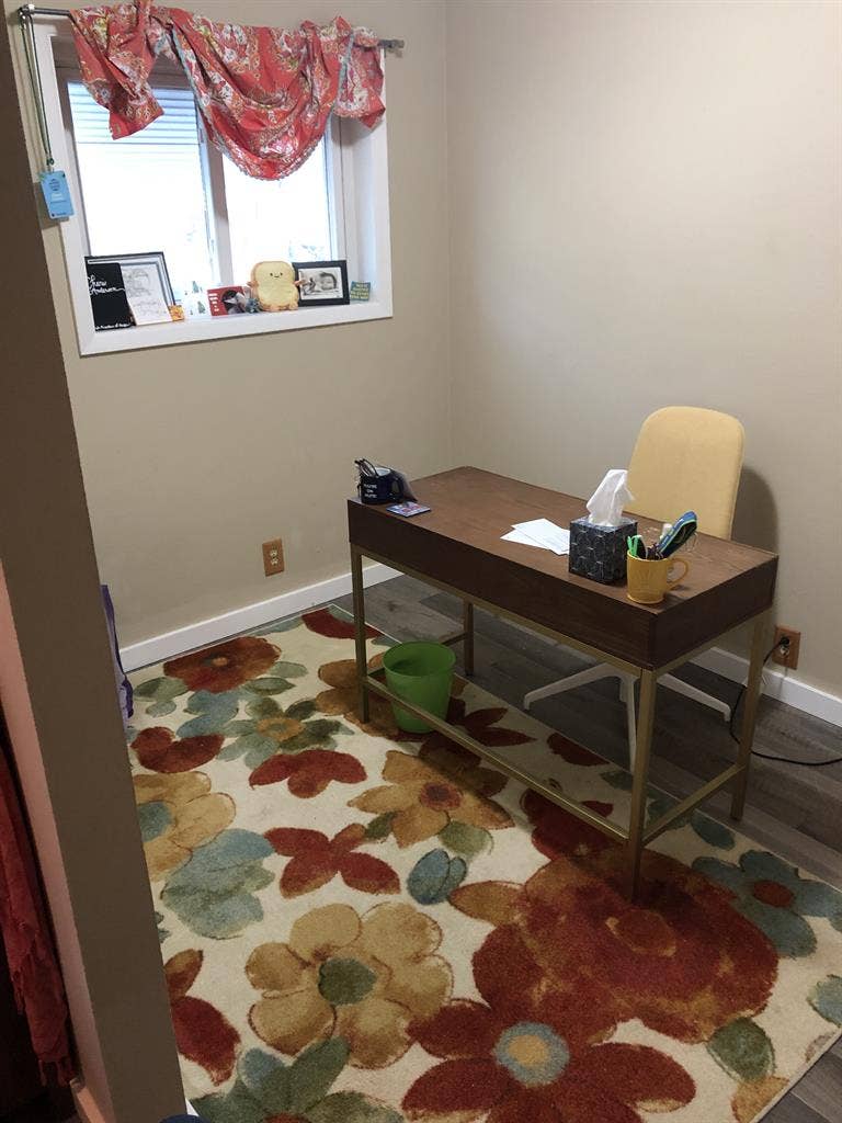 Female Housemate Wanted