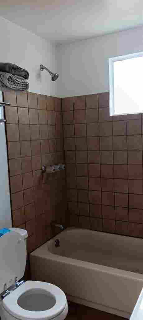 Home to share - Tujunga