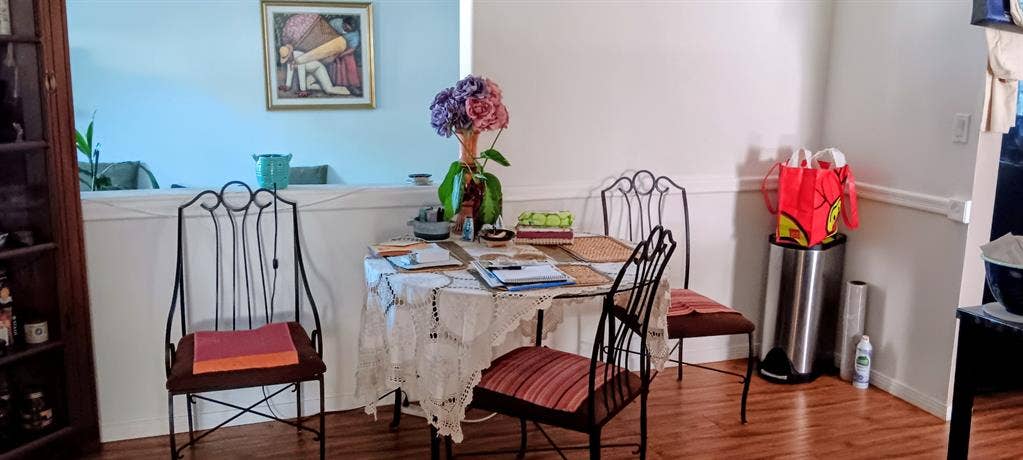 Huge Home to Share - Tujunga