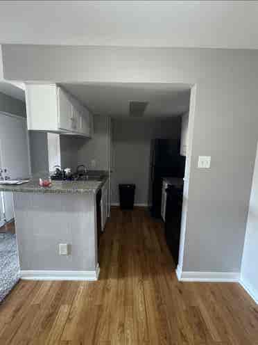 1BR Apartment - $/mo FLAT RATE