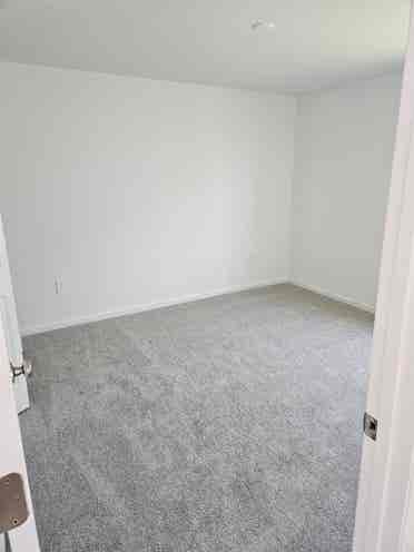 Private room for rent (newly built)