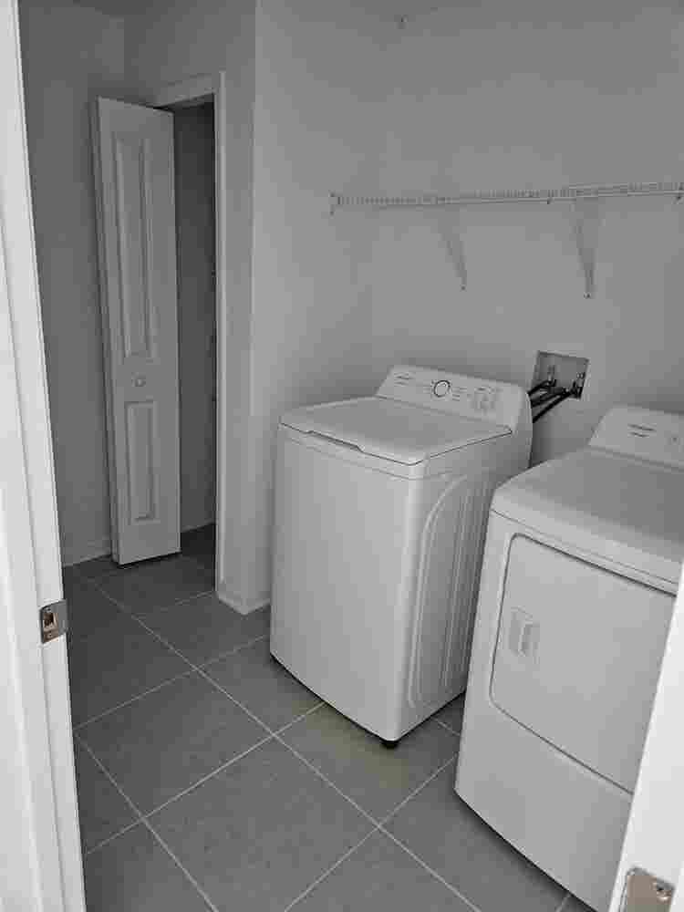 Private room for rent (newly built)