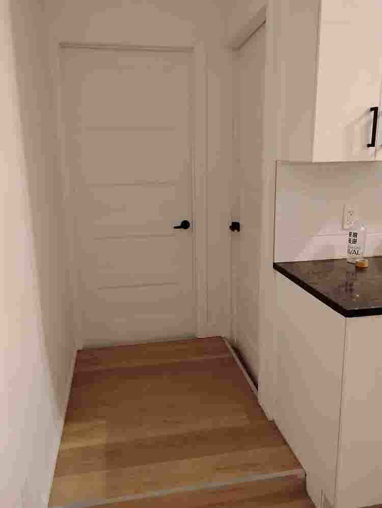 Room in 2 bedroom