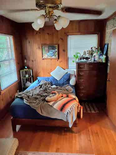 Private Room in Plaza Midwood