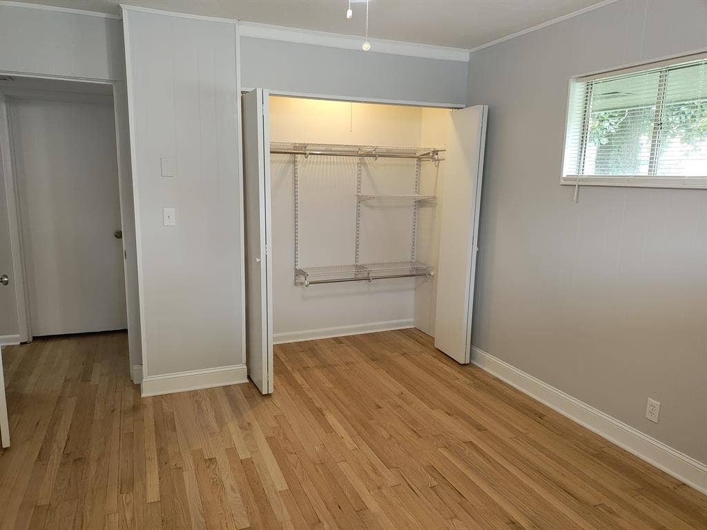 Room near Hamilton Place