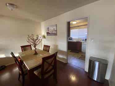 Spacious Room w Full Private Bath!