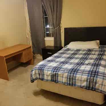 Large room for rent $