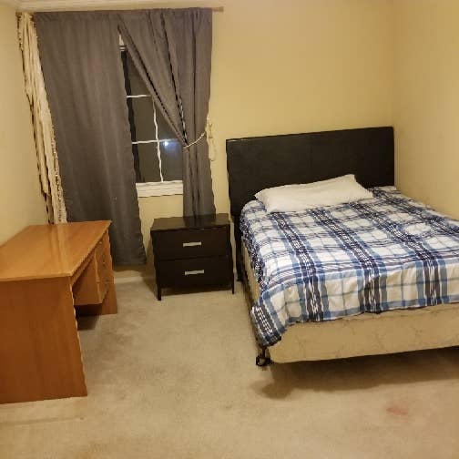 Large room for rent $