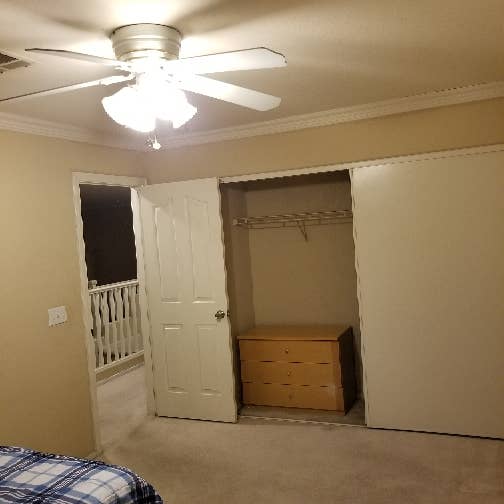Large room for rent $