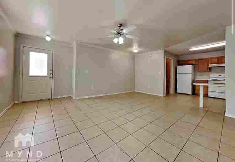 Room for Rent Near Texas Tech 🏡💫