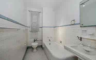 NICE HOUSE , PLS READ DESCRIPTION