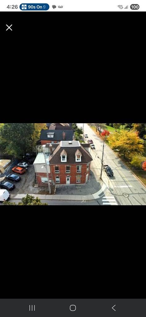 Locke Street North