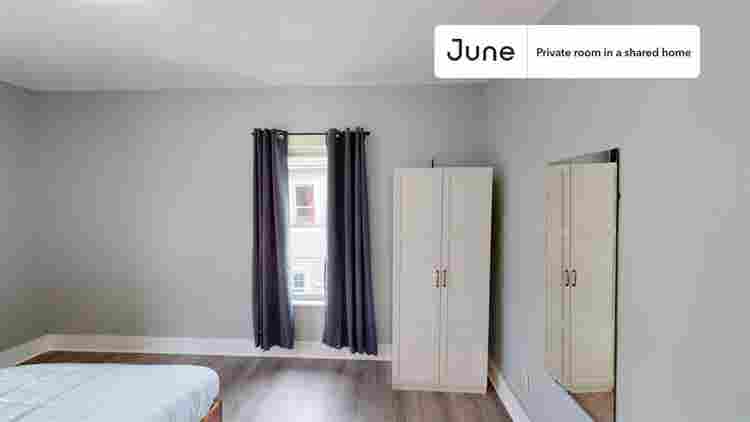 7 BR in Boston