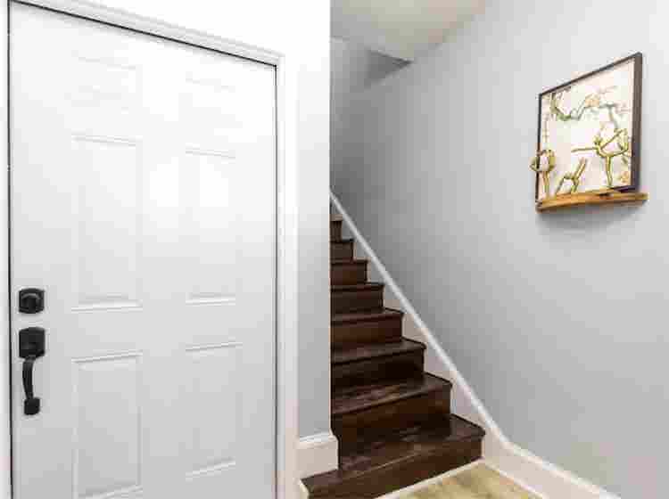 Utilities included-Share bathroom