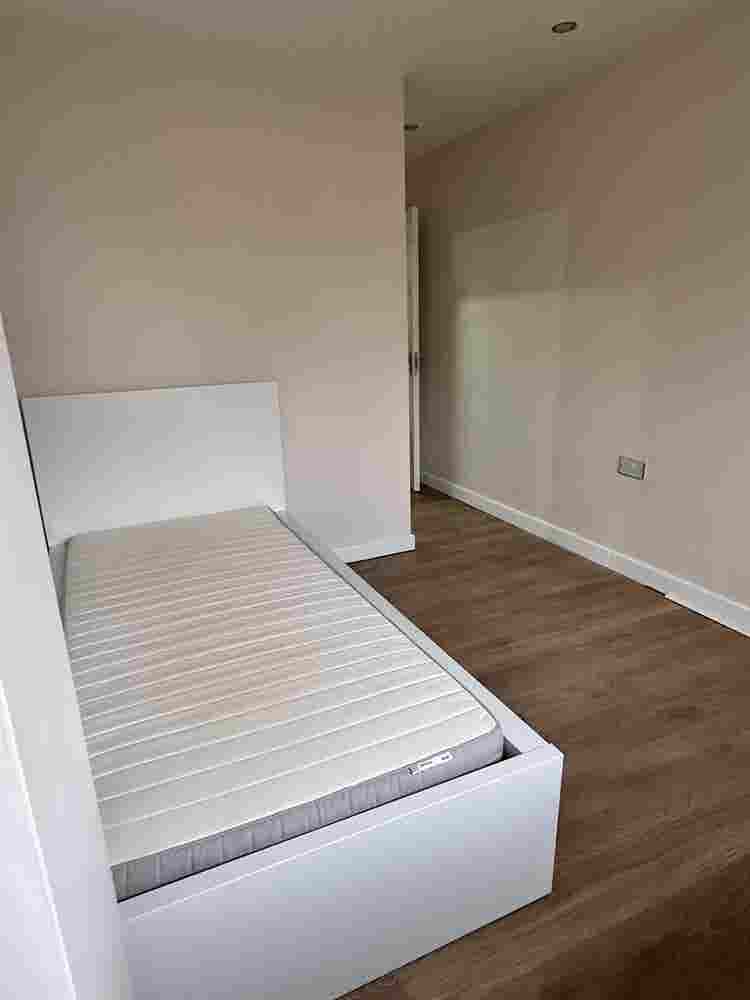 Brand New Furnished Studio